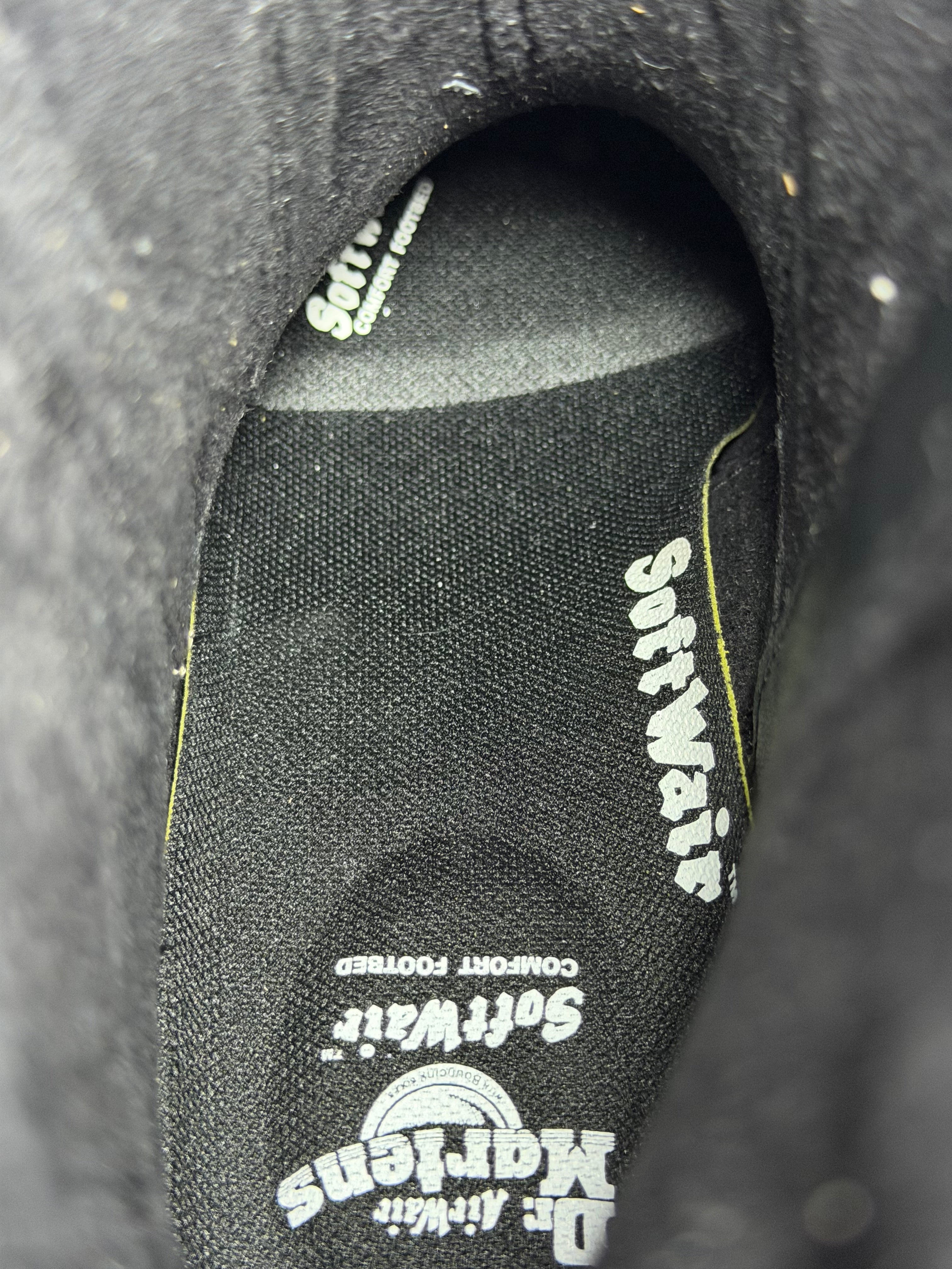 Dr. Martens Vaux Mid Brown Lux Leather Boots
EU 37 - New in Box