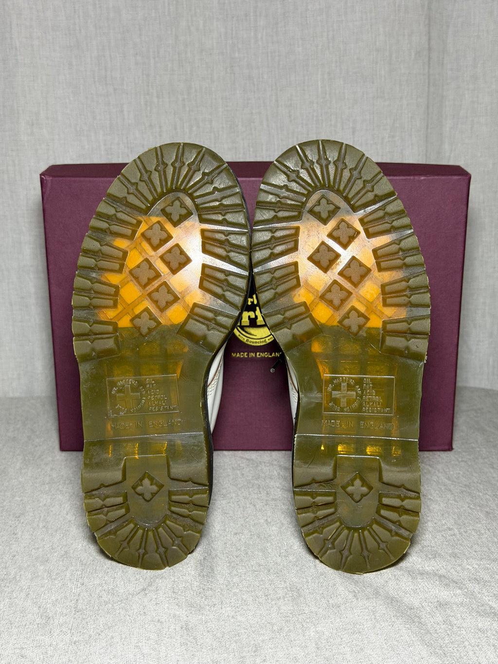 Dr. Martens 1460 Toe Cap Bex Made in England
EU 38 - Good Condition with original packaging