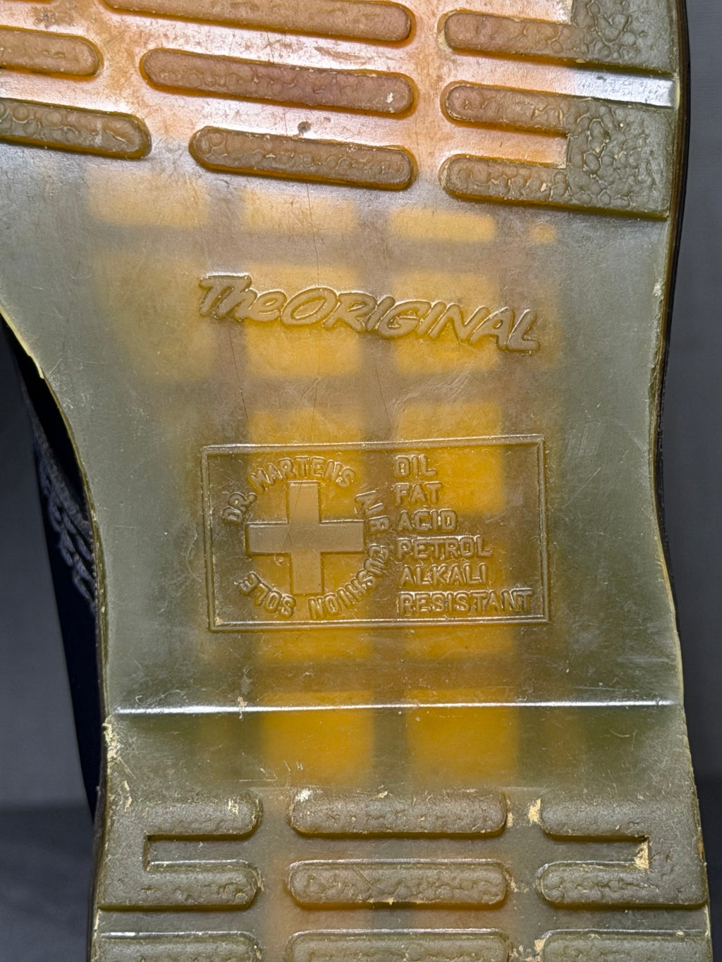 Dr. Martens Pascal 8-Eye Boots - Navy Blue
Leather UK 4 US Women 6 EU 37