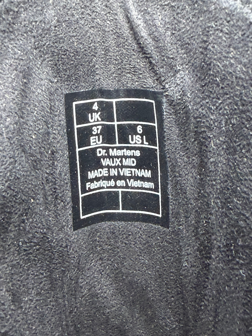 Dr. Martens Vaux Mid Brown Lux Leather Boots
EU 37 - New in Box