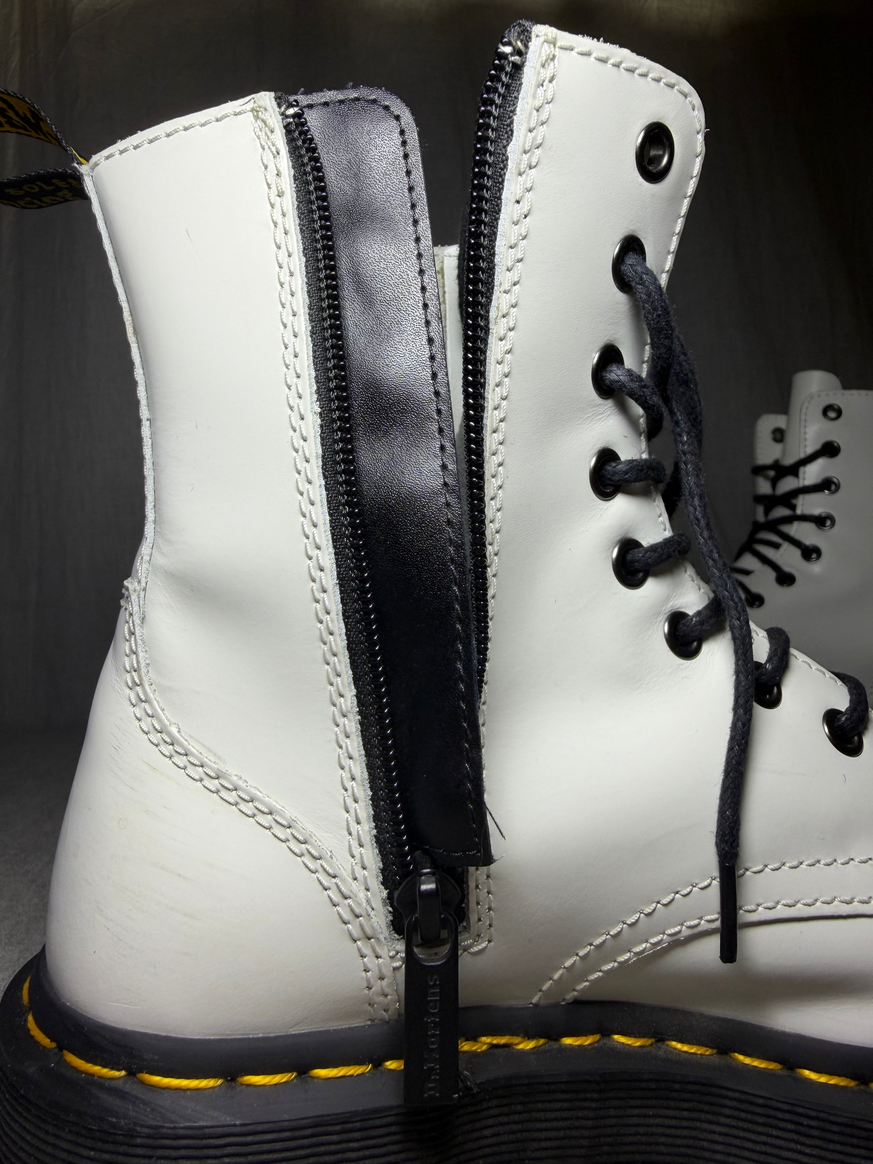Dr. Martens White Jadon Polished Smooth Leather Platform Boots EU 38 - Very Good