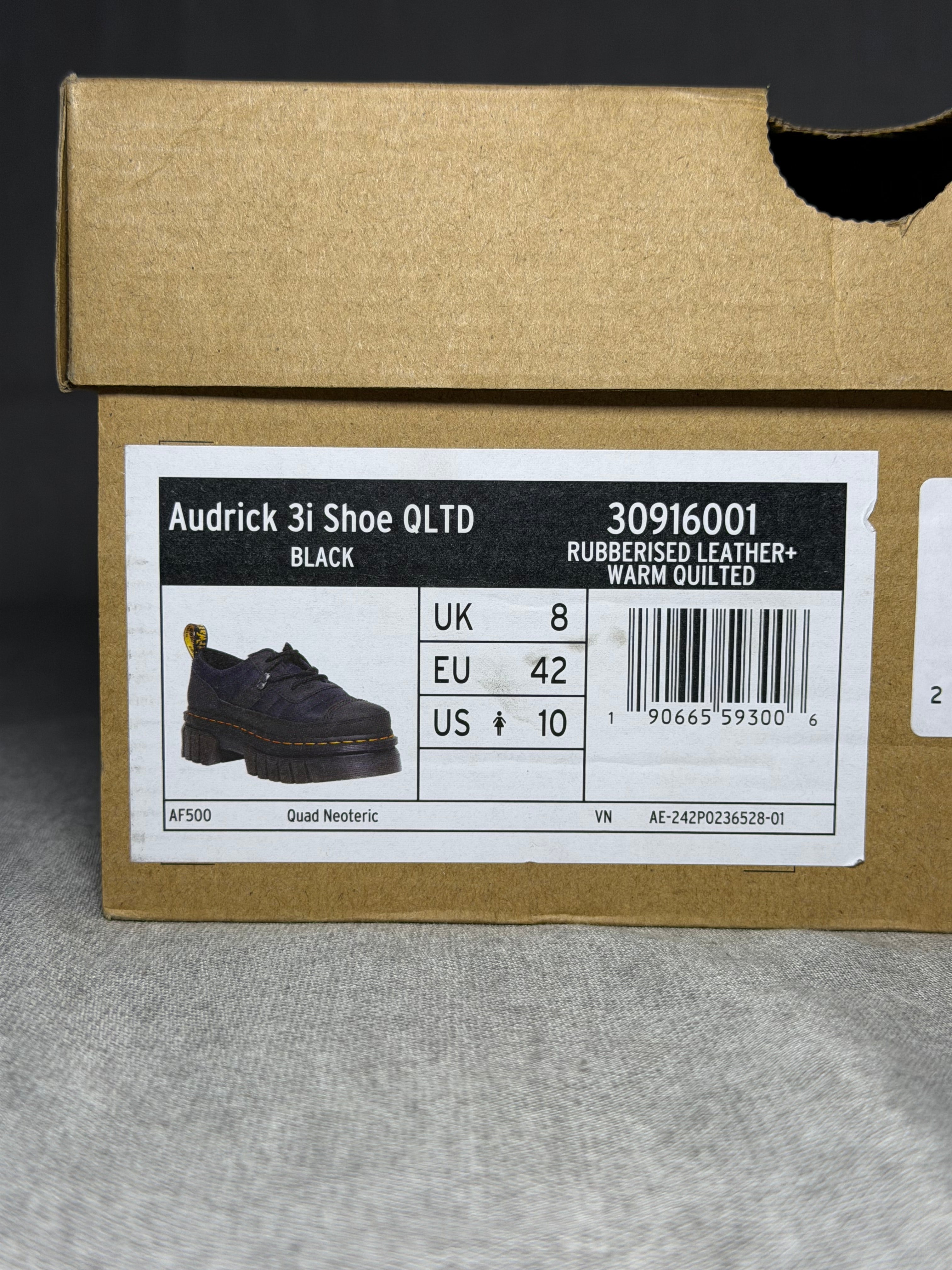 Dr. Martens Audrick 3i Quilted Platform Shoes
EU 42