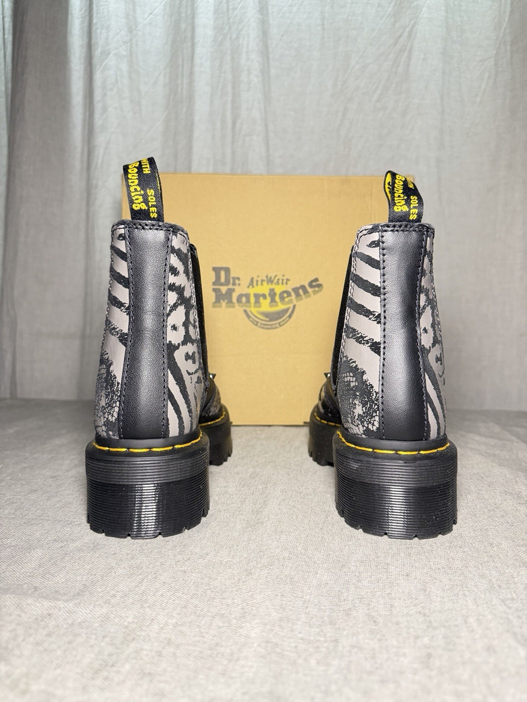 Dr Martens 2976 Quad Animal Clash Platform Chelsea Boots Womens EU 36 US 5 New