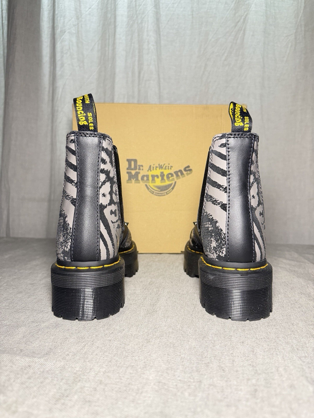 Dr Martens 2976 Quad Animal Clash Platform Chelsea Boots Womens EU 36 US 5 New