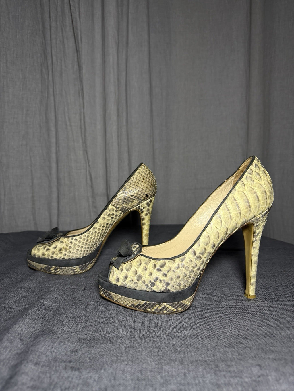 FLOWER Italy Real Leather Snakeskin Peep Toe Platform Heels EU 37