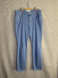 Brax Feel Good Shakira Women's Jeans Size US 31/30 Blue Geometric Pattern