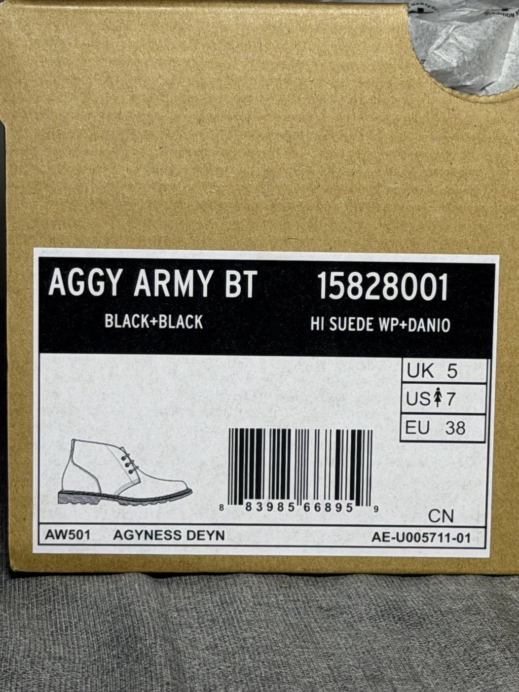 Dr Martens Agyness Deyn Aggy Army Chukka Boots Black Suede Womens EU 38 US 7 New