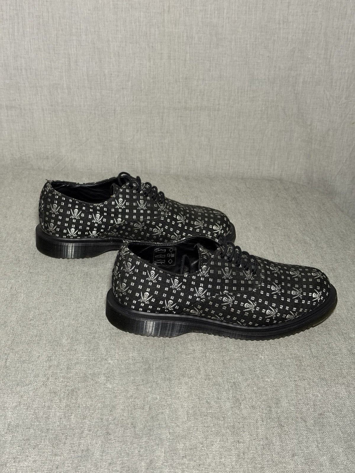 Dr. Martens Briar Oxford Shoes Black Skull Crossbones Canvas Size UK 3 EU 36