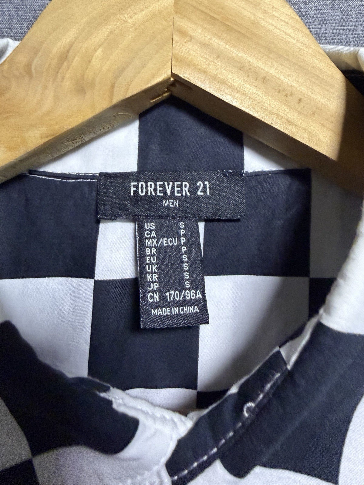 Forever 21 Men's S Black White Checkered Checkerboard Long Sleeve Button Down
