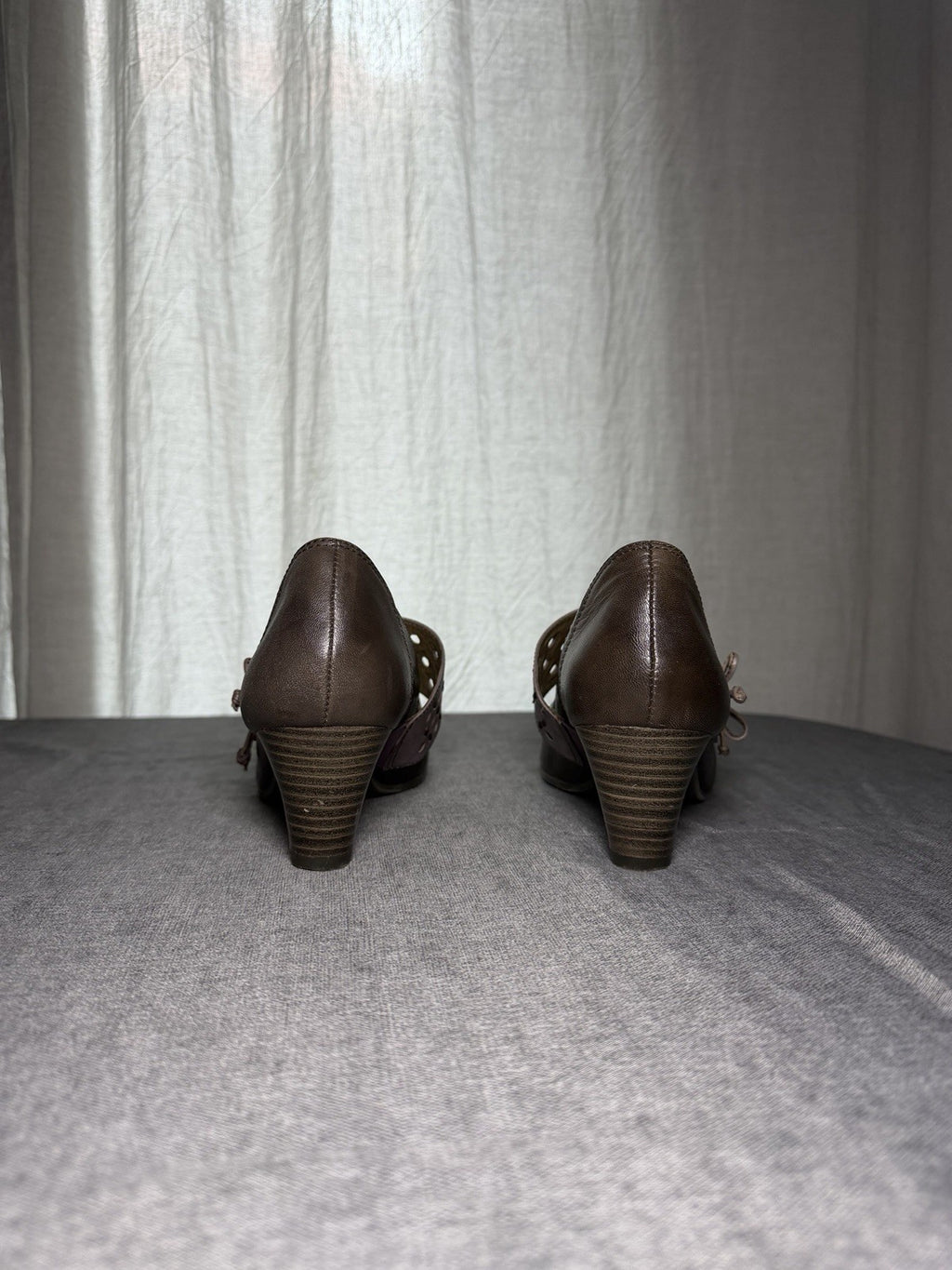 CAPRICE Brown Leather Mary Jane Pumps - EUR 38.5 UK 5.5 - "Walking on Air"