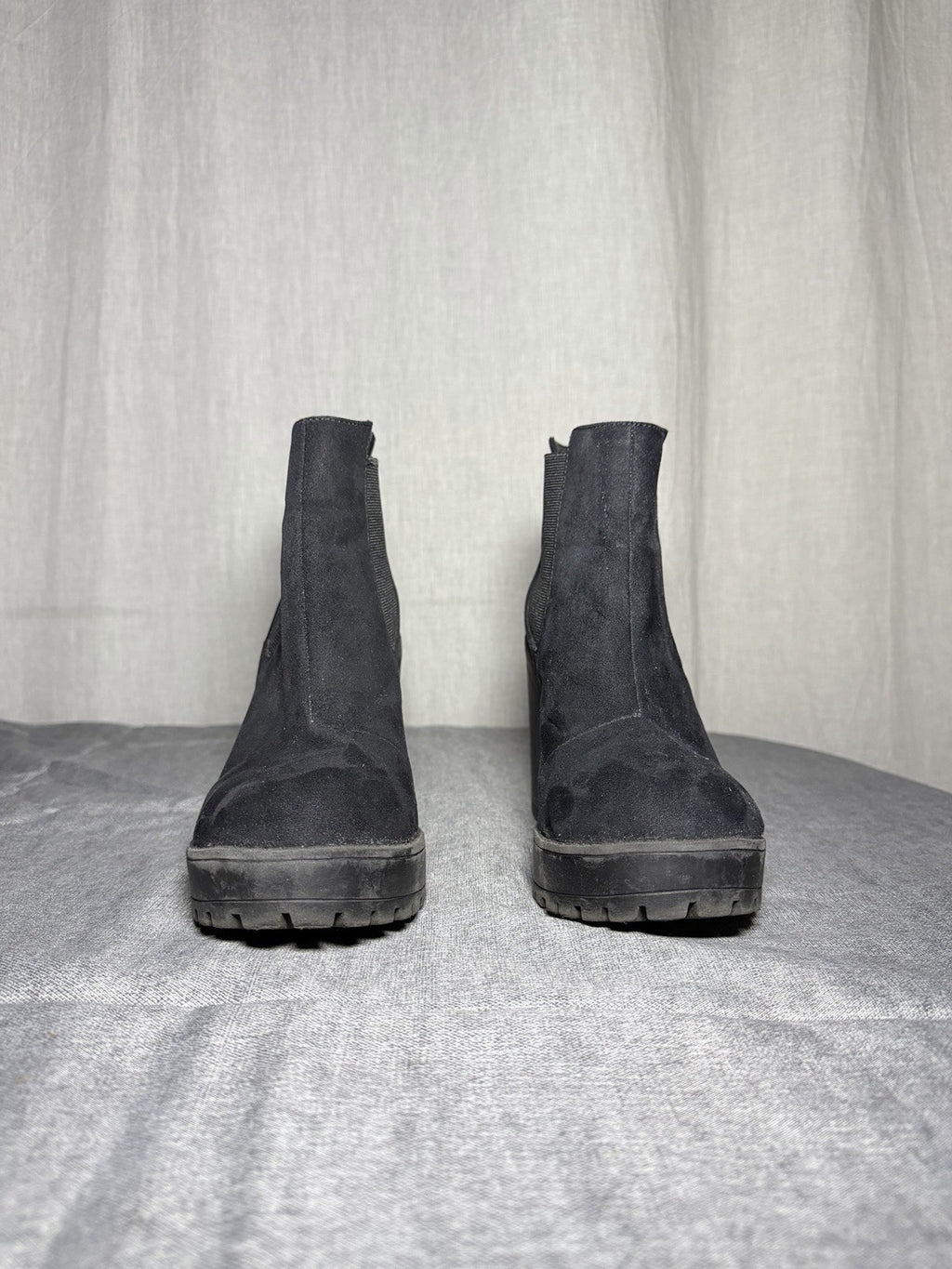 H&M DIVIDED Black Platform Chelsea Boots Block Heel EUR 38 / US 7 / UK 5
