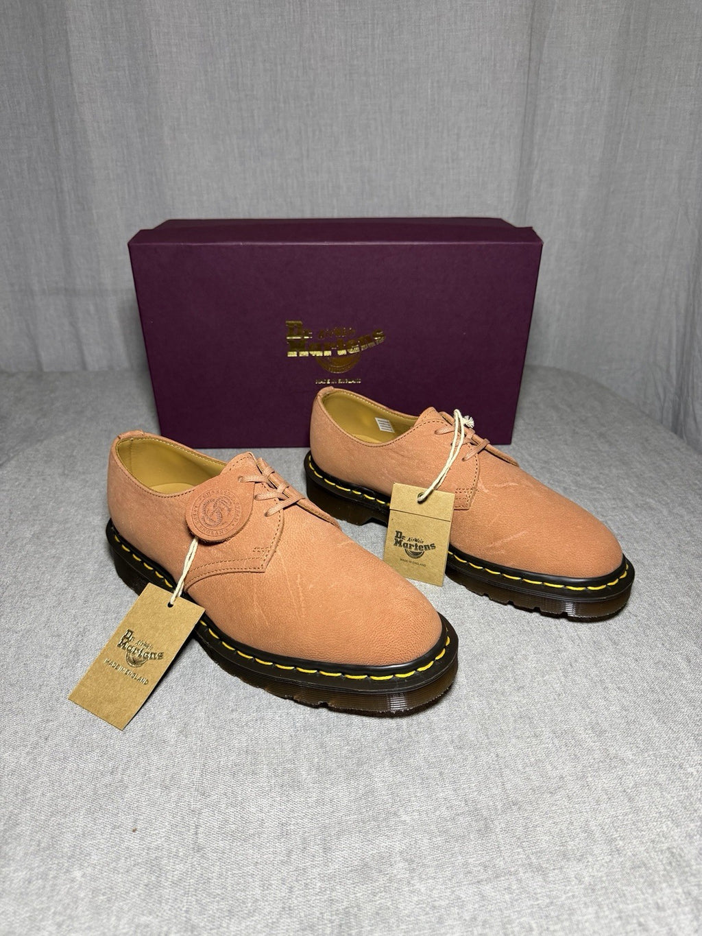 Dr. Martens Made In England 1461 Pink C. F. Stead PINK 27365650 SAVANNAH NUBUCK 