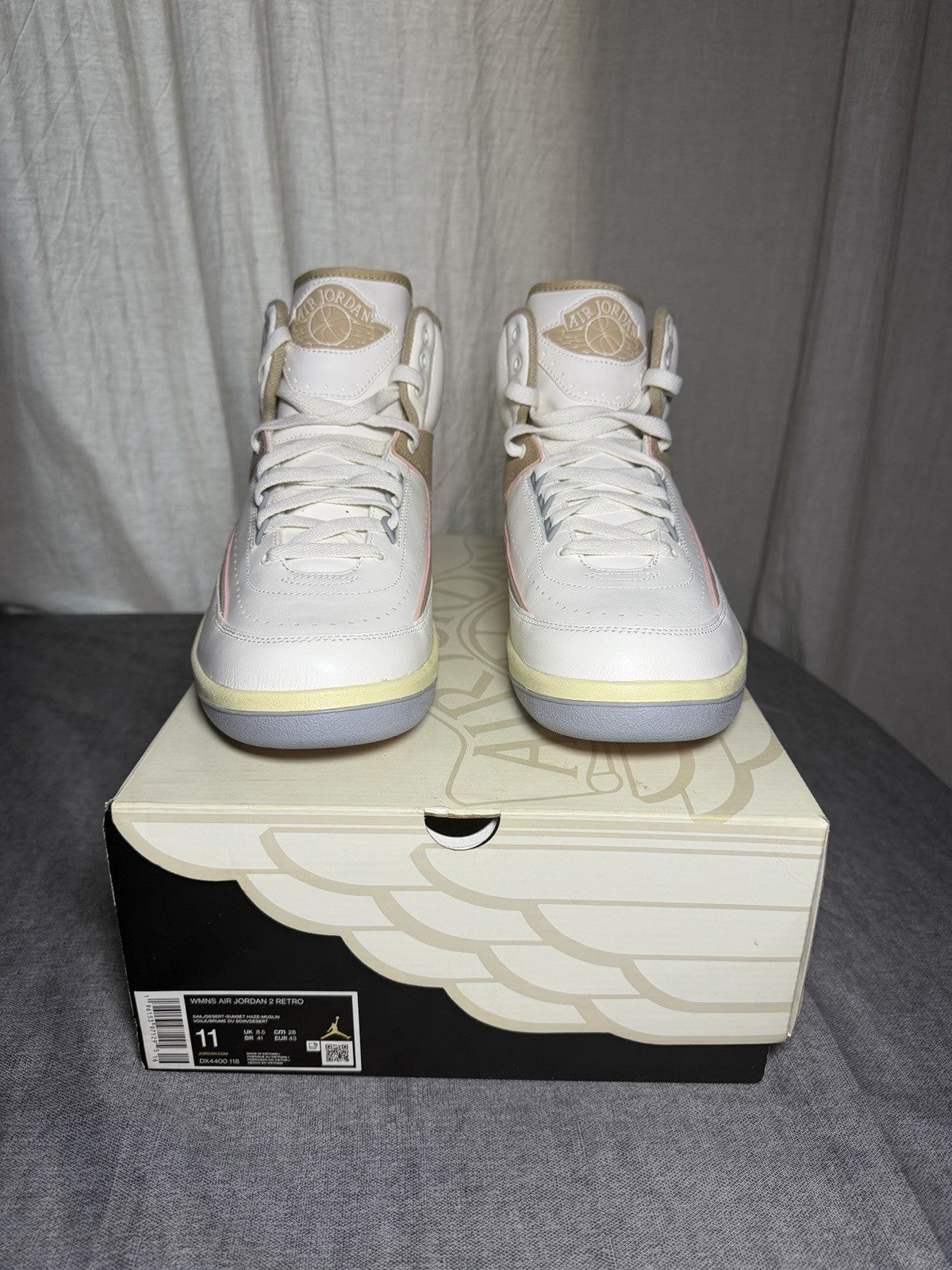 Nike Air Jordan Wmns Air Jordan 2 Retro Sail/desert-sunset Haze-muslin EU 43 