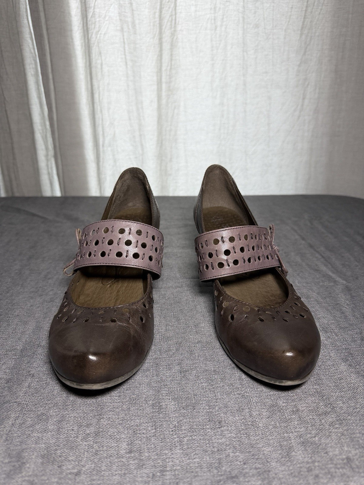 CAPRICE Brown Leather Mary Jane Pumps - EUR 38.5 UK 5.5 - "Walking on Air"