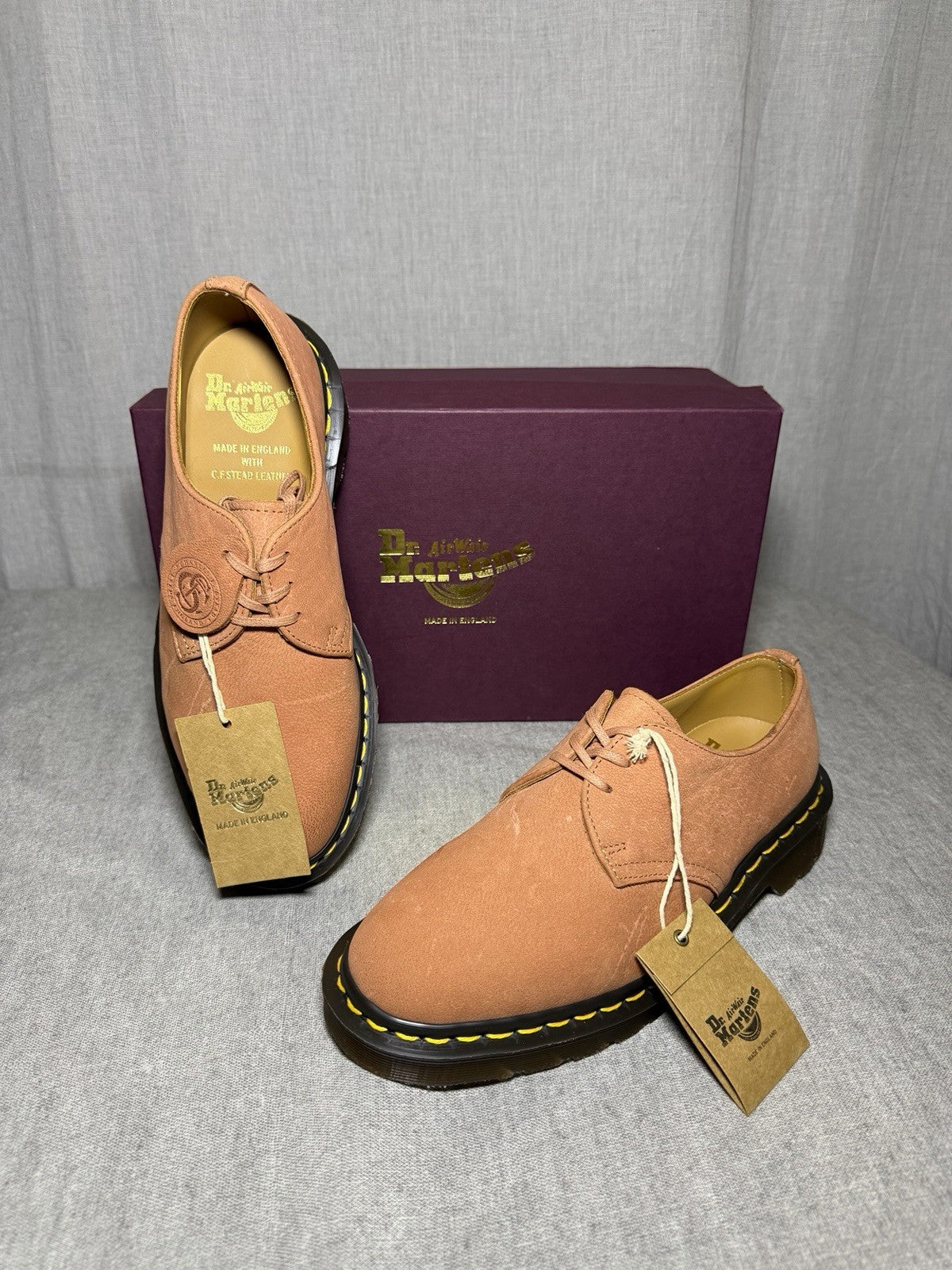 Dr. Martens Made In England 1461 Pink C. F. Stead PINK 27365650 SAVANNAH NUBUCK 