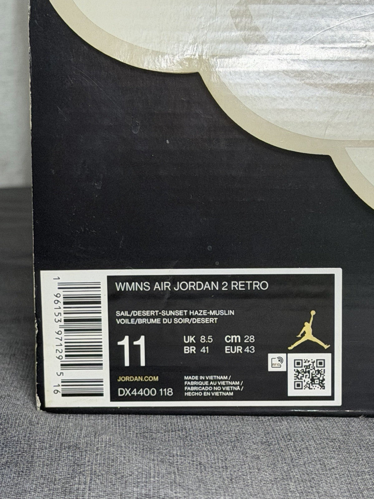 Nike Air Jordan Wmns Air Jordan 2 Retro Sail/desert-sunset Haze-muslin EU 43 