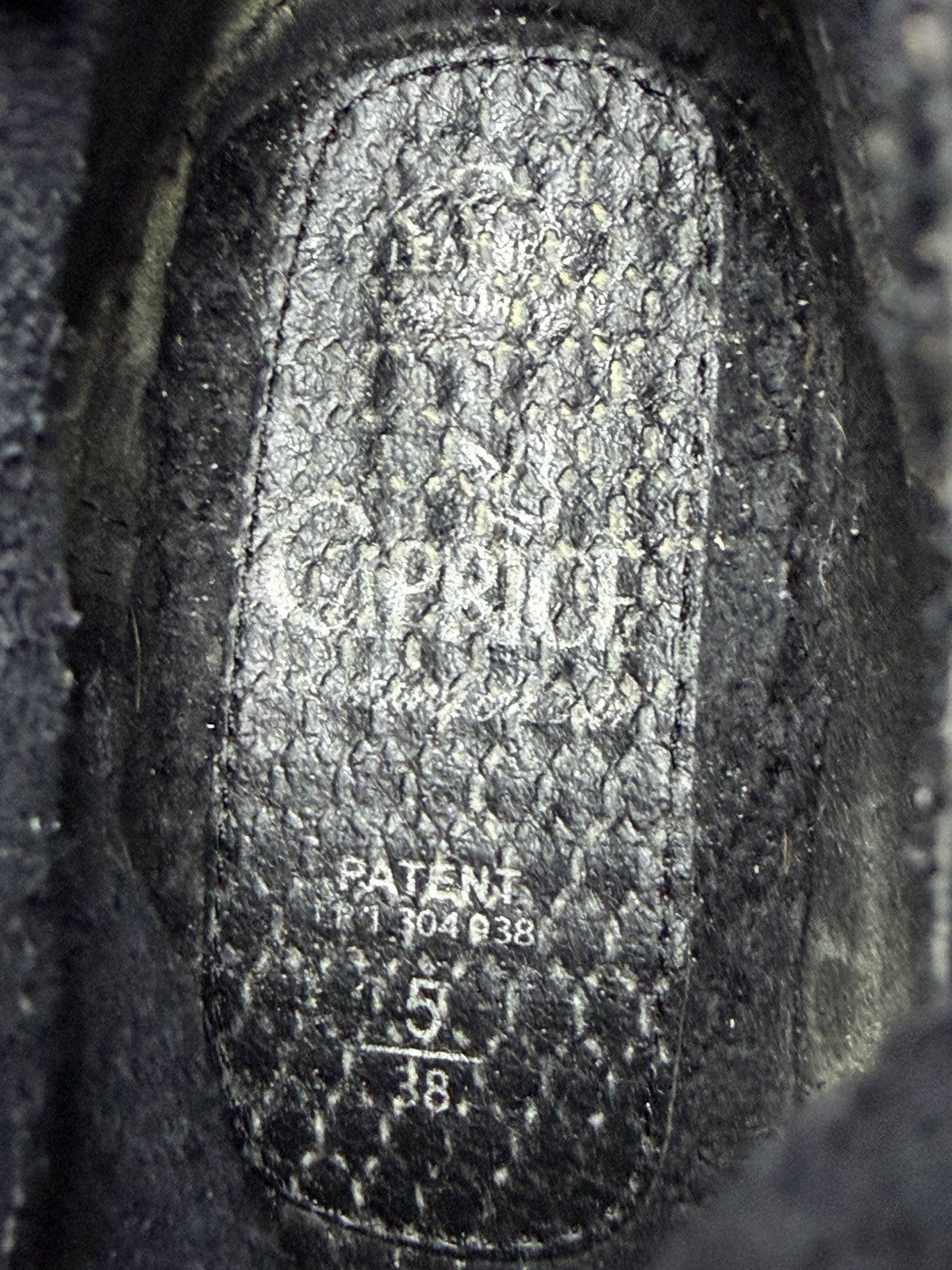 CAPRICE Black Leather Ankle Boots - EUR 38 UK 5 - "Walking on Air" Technology