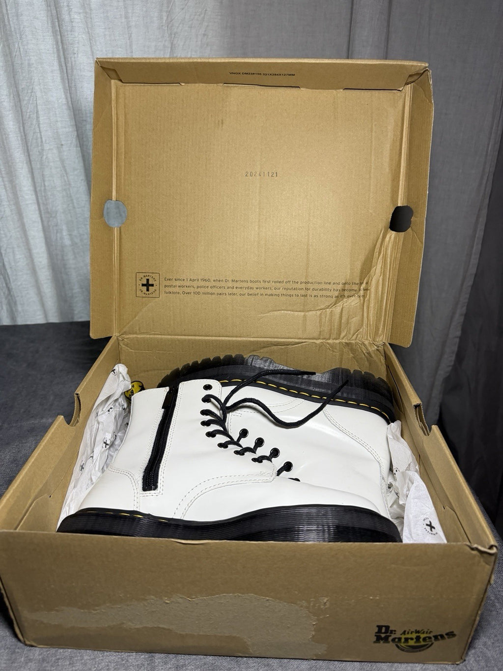 Dr. Martens Jadon White Polished Leather Size 38 Very Good Used 