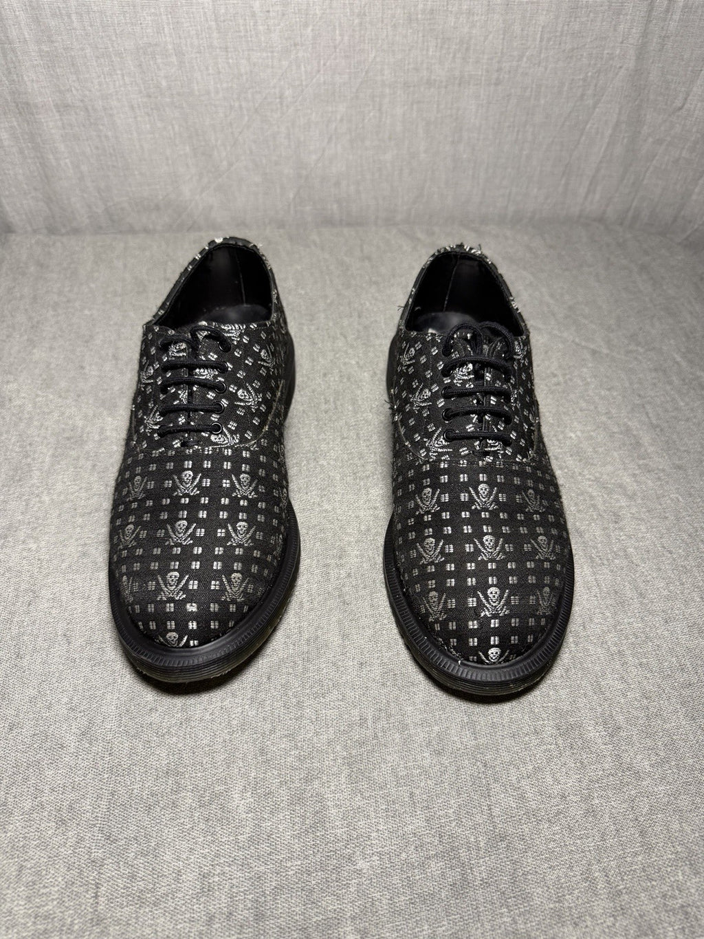Dr. Martens Briar Oxford Shoes Black Skull Crossbones Canvas Size UK 3 EU 36