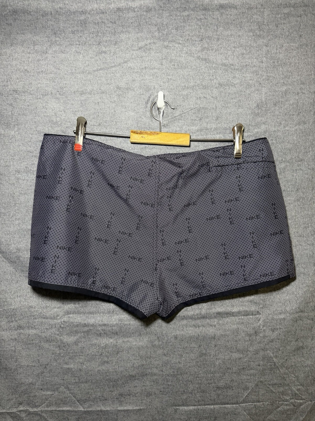 Nike Women's XXL Board Shorts Swim Black Gray All Over Print Spellout