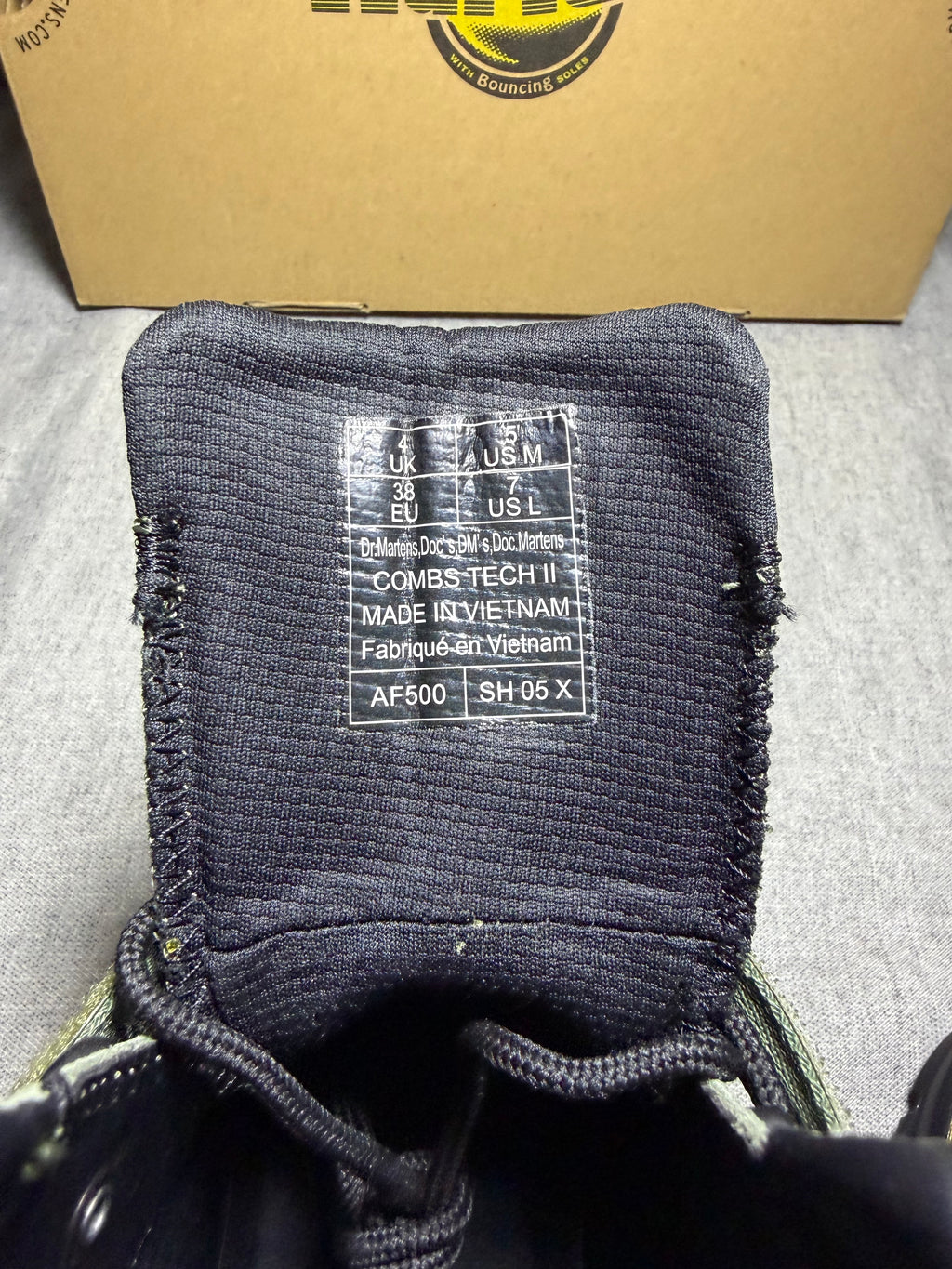 Dr. Martens Combs Tech II Utility Boots Olive
Green EU 38 UK 4 US 7