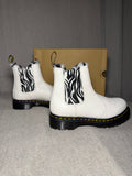 Dr. Martens 2976 Leonore Faux Fur Lined
Chelsea Boots White Zebra EU 37 UK 4 US Women 6