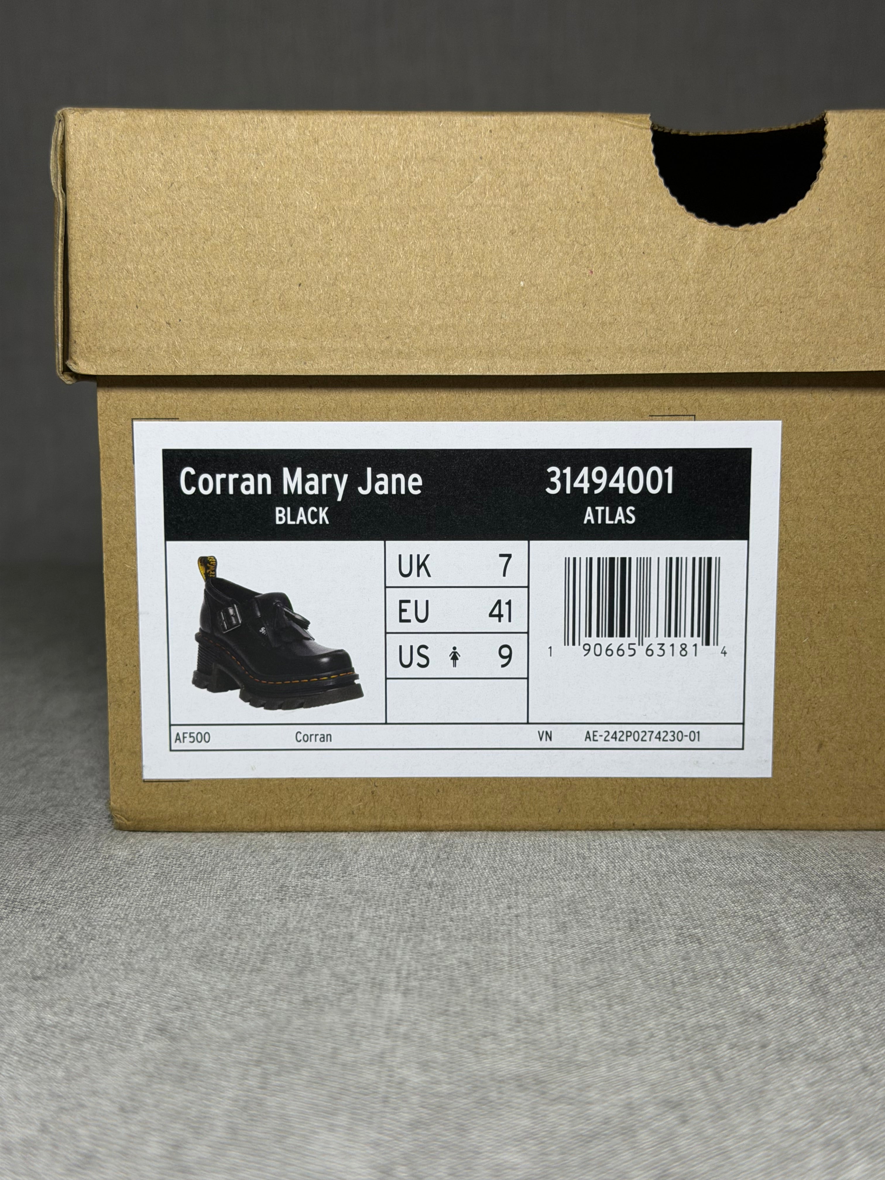 Dr. Martens Corran Mary Jane Platform Shoes - Black - EU 41 UK 8 US W 10
