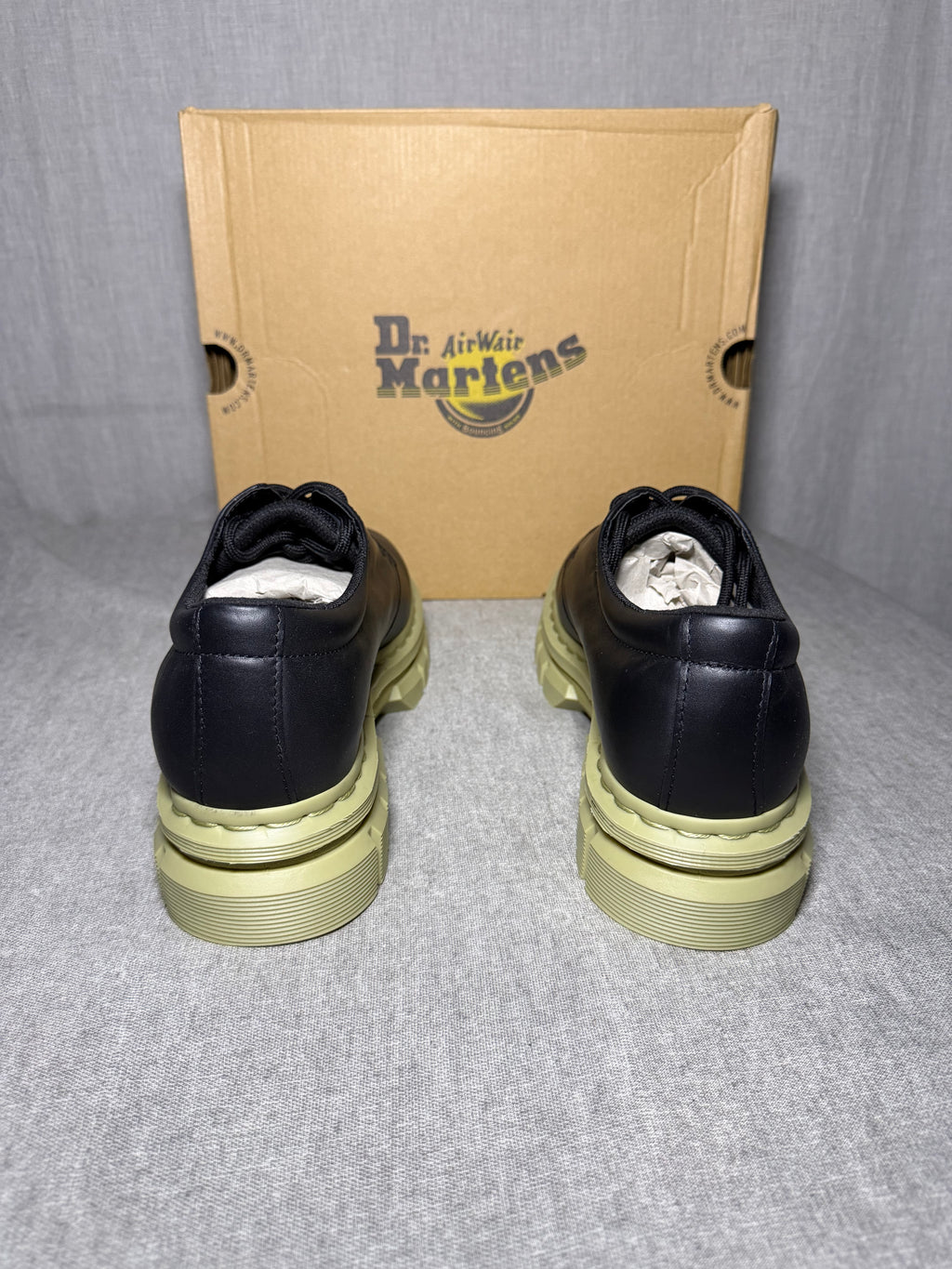 Dr. Martens Rikard 3i Platform Shoes
EU 42