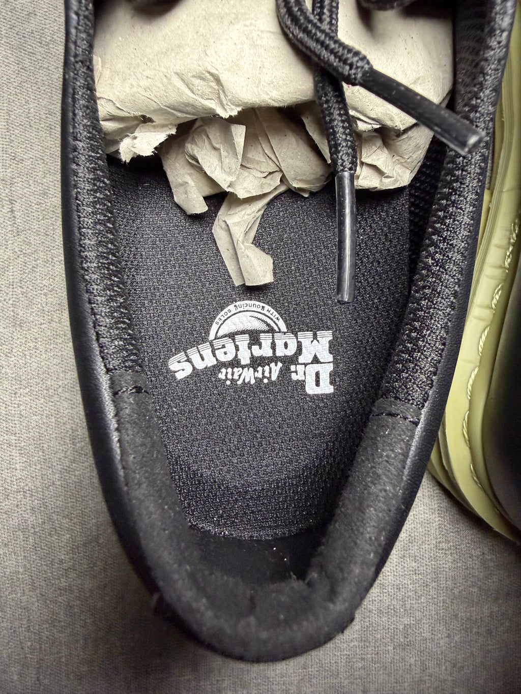 Dr. Martens Rikard 3i Platform Shoes
EU 42
