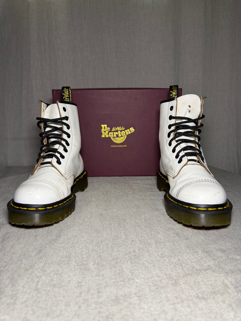 Dr. Martens 1460 Toe Cap Bex Made in England
EU 38 - Good Condition with original packaging