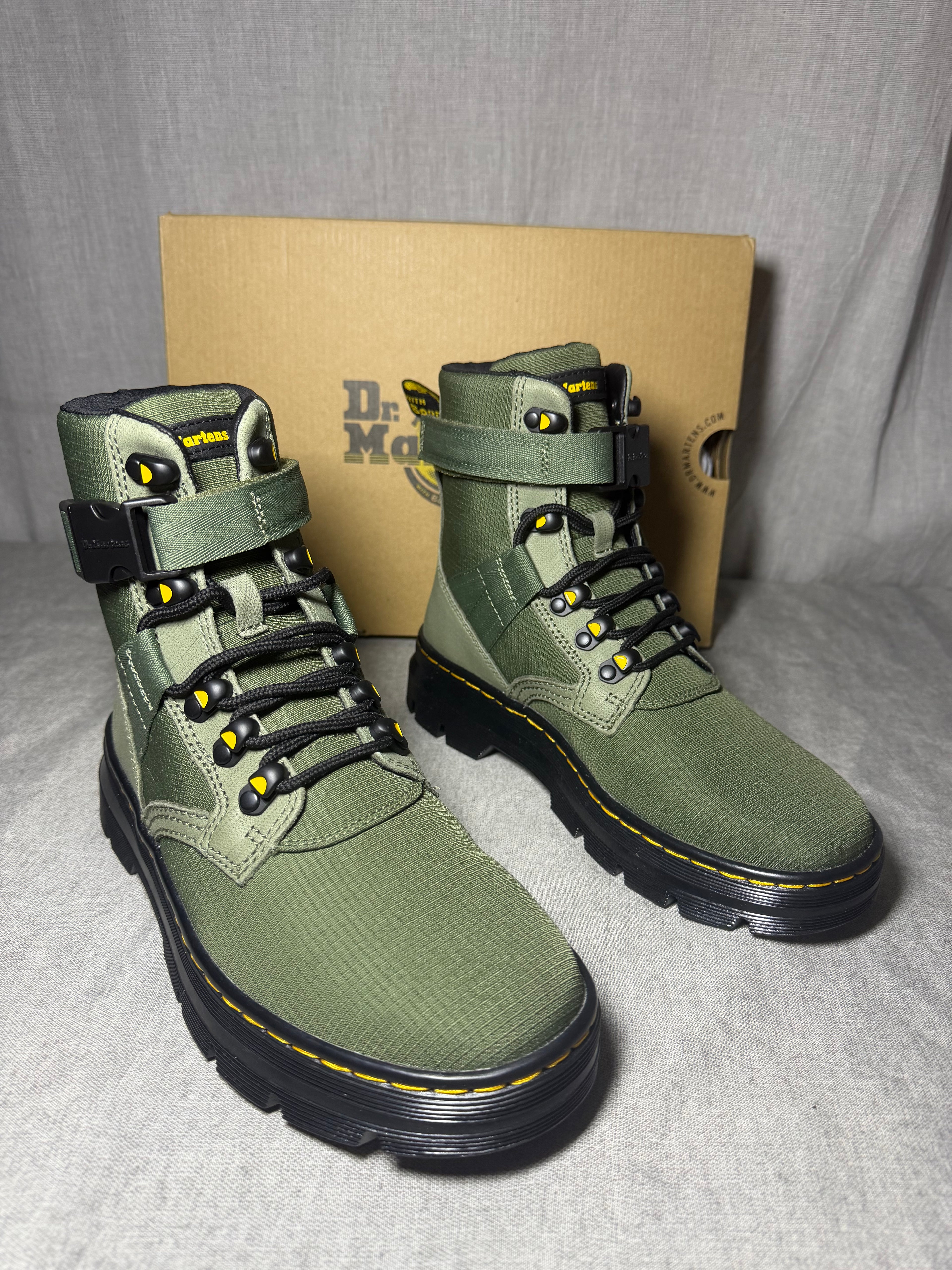 Dr. Martens Combs Tech II Utility Boots Olive
Green EU 38 UK 4 US 7